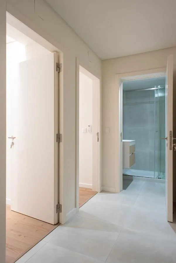 Pardal 15 - Boutique 2 Bed Apartment With Free Parking Nearby Lisbon 0*,  Portugal